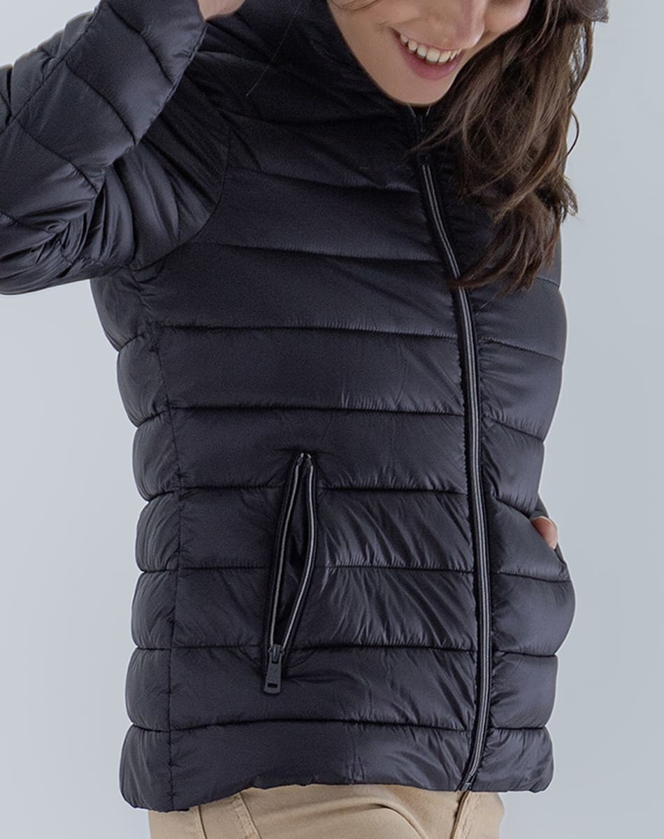 Chamarra Con Gorro Oculto SERENITY 25