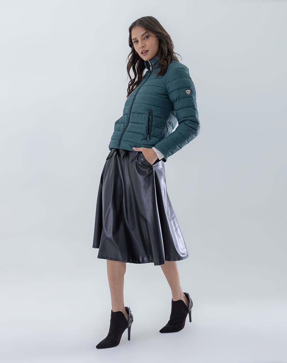 Chamarra Acolchada Con Gorro Oculto SERENITY 23