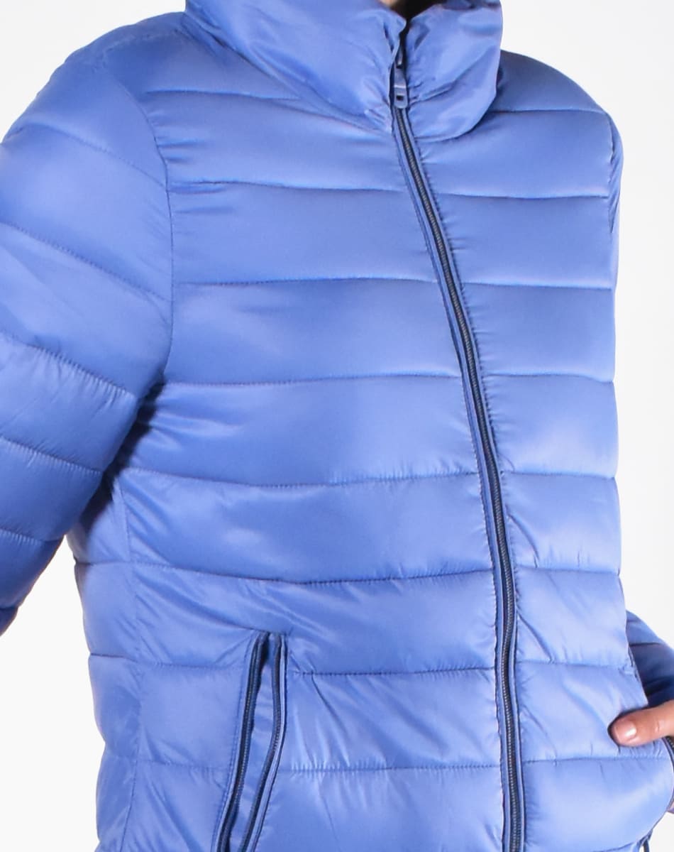 Chamarra Acolchada con Gorro SERENITY 21
