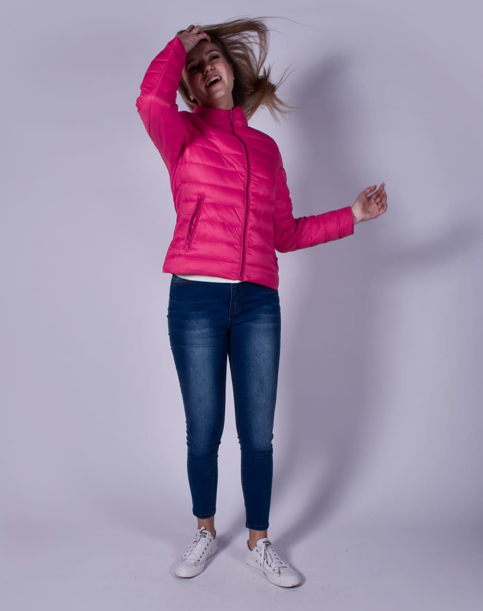 Chamarra Acolchada con Gorro SERENITY 21