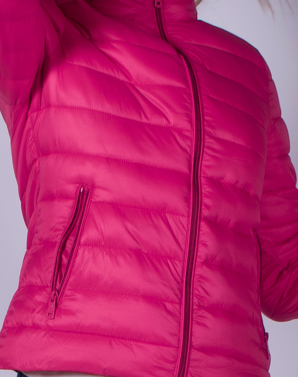 Chamarra Acolchada con Gorro SERENITY 21