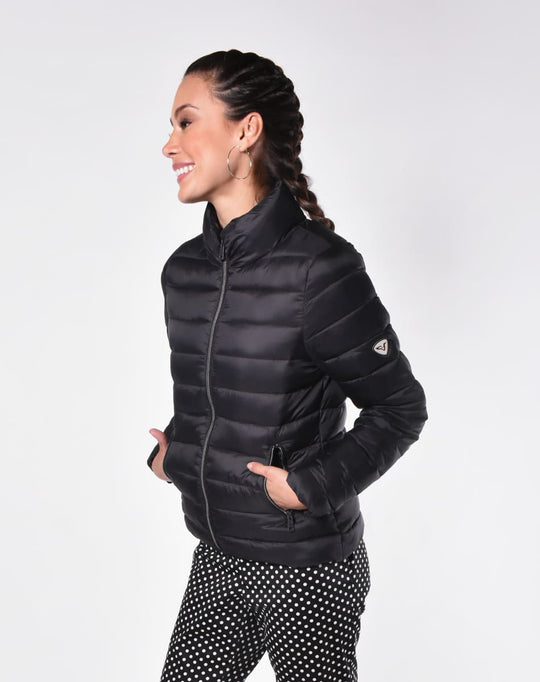 Chamarra Acolchada con Gorro SERENITY 21