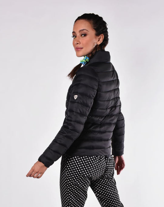 Chamarra Acolchada con Gorro SERENITY 21