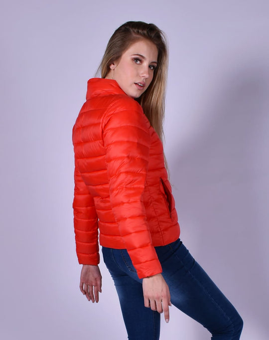 Chamarra Acolchada con Gorro SERENITY 21