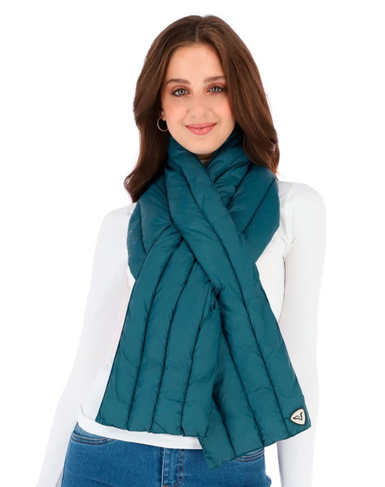 Fussy puffer scarf